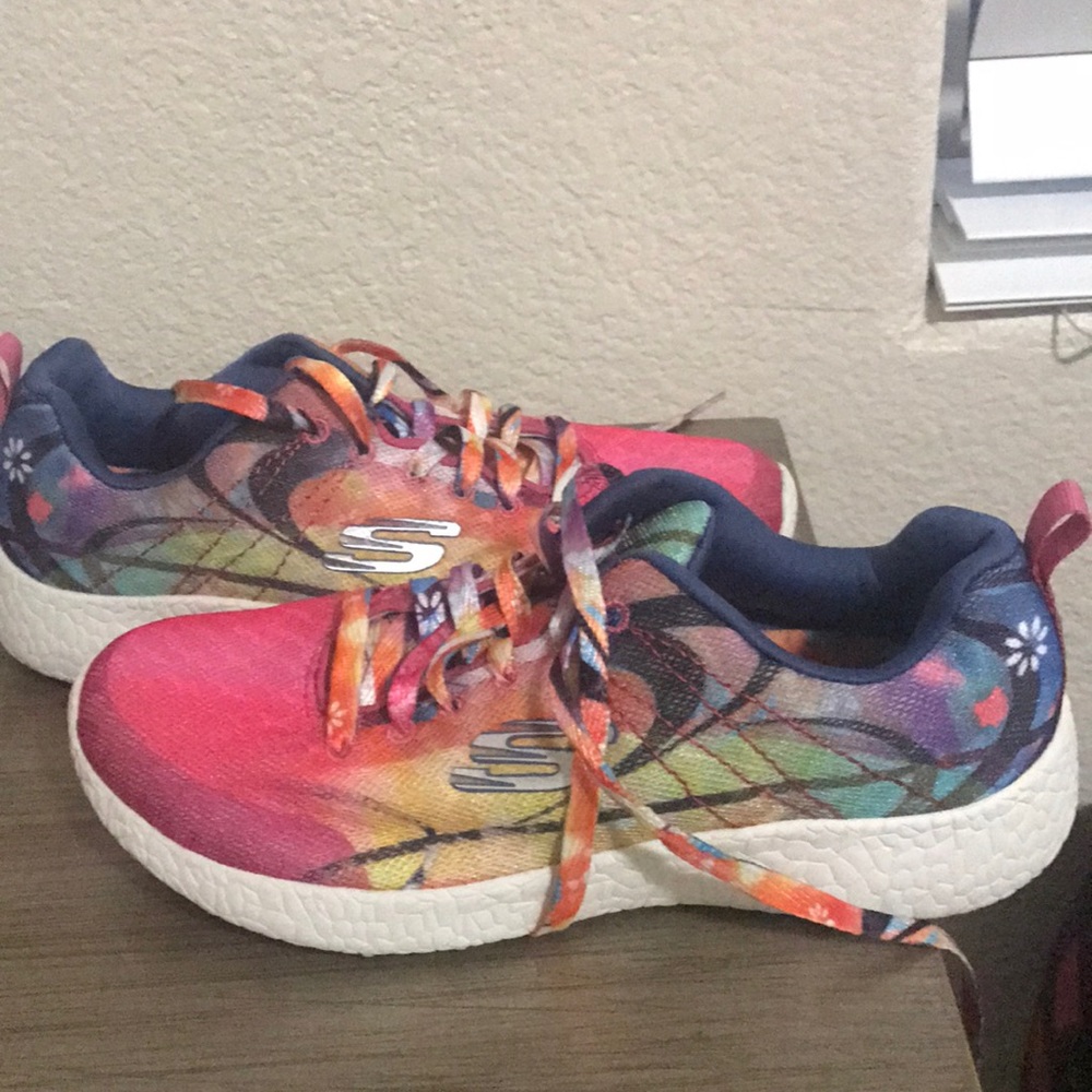 Ladies shoes